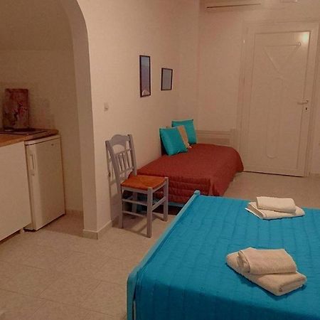 Ostria Vento Hotell Pollonia Exteriör bild
